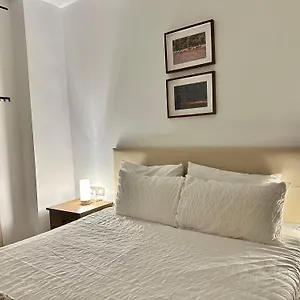 En Pleno Centro, Super Coqueto Y Perfecto 2, Appartement Málaga