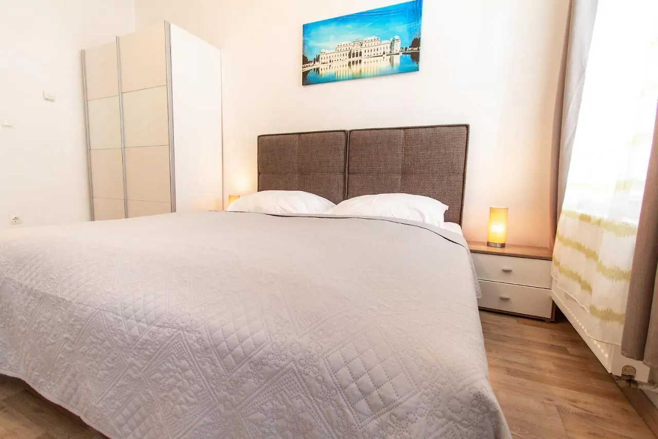 Apartment Puchsbaumgasse Vienna
